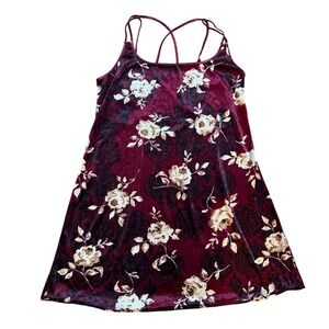 Expressions by California Dynasty Burgundy Velvet Burnout Floral Chemise Medium